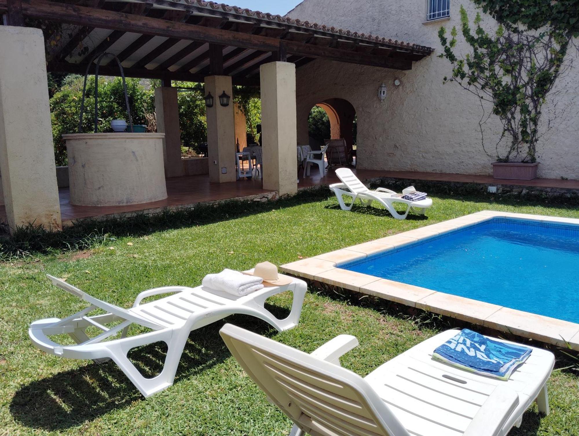 Casa Rural Con Encanto, 4 Hab Con 4 Banos Completos En Suite, Piscina Y Campo Privado Pedreguer Exterior photo
